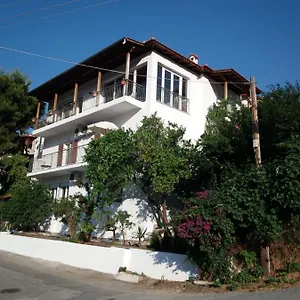 Aparthotel Koukounari, Neos Marmaras